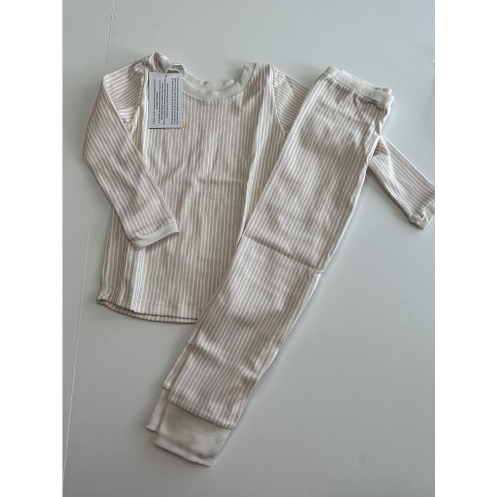 Wildling Oatmeal Stripe Pajama Set Size 3T NWT